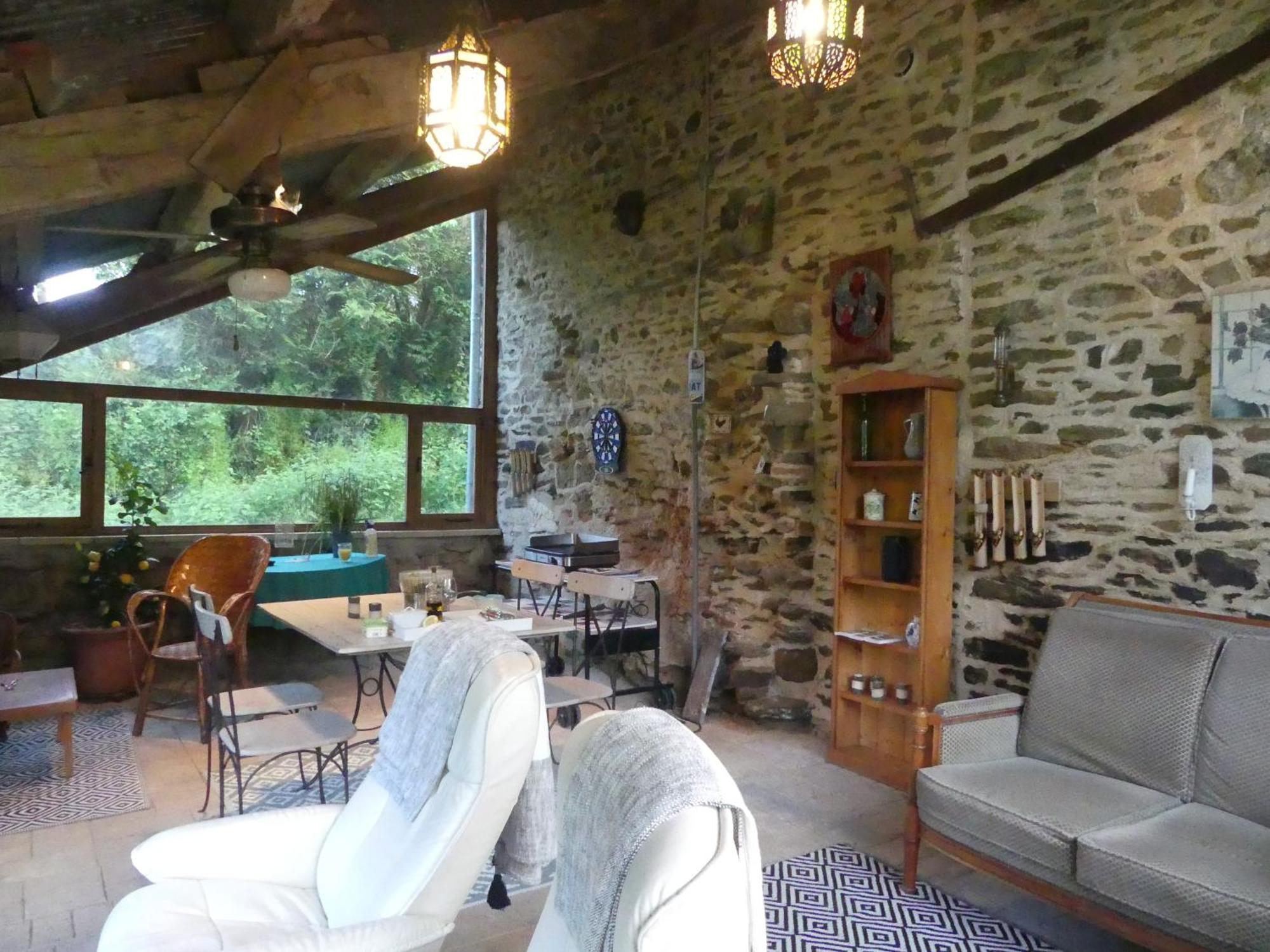 Au Coeur Des Loges Bed and Breakfast Saint-Bonnet-de-Bellac Buitenkant foto